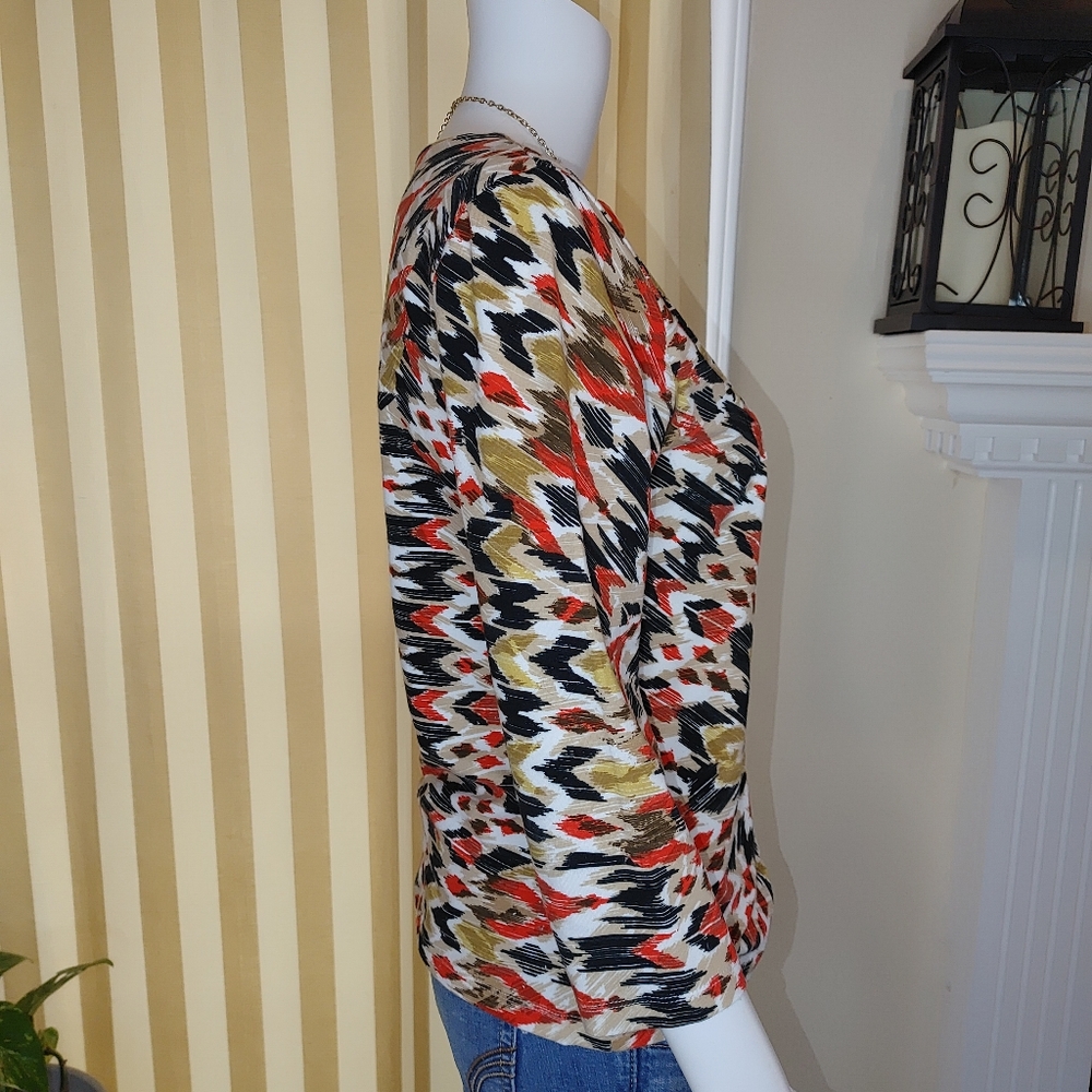 RUBY RD. SOUTHWESTERN PRINT VNECK BEADED TOP S - Picture 3 of 6